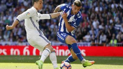 Theo Hernández compartirá vestuario con CR7.