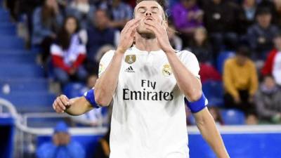 Gareth Bale se lamenta tras una ocasión perdida contra el Alavés. Foto EFE