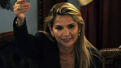 La presidenta transitoria de Bolivia, Jeanine Áñez. EFE/Archivo