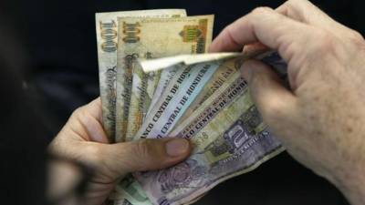 La reducción del gasto en la primera mitad de 2014 es de L6,900 millones.