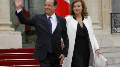 François Hollande cortará su relación con Valérie Trierweilerpor su relación con la actriz Julie Gayet.