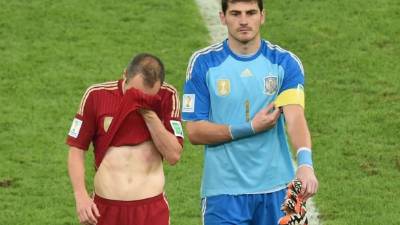 España fue eliminada de Brasil 2014 tras caer 2-0 ante Chile en el Maracaná.