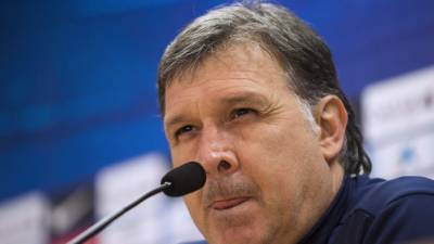 El Tata Martino espera que el campeón de la Liga española se defina por más de cien puntos.