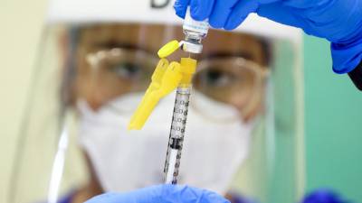 Los grupos antivacunas tomaron auge durante la pandemia de covid 19.