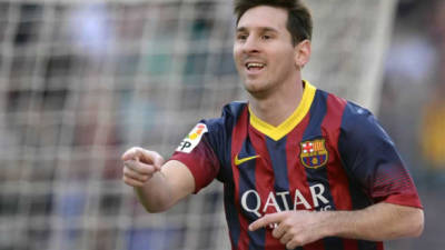 Lionel Messi es el futbolista con más ingresos, dejando a CR7 en segundo y Neymar en tercero.