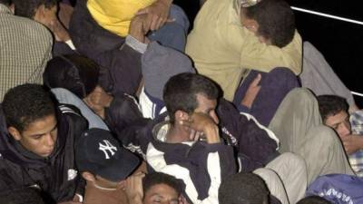 En lo que va de 2014, las autoridades migratorias hondureñas han detenido más de 1.500 cubanos, mientras que en todo 2013 fueron 2.484, según cifras oficiales. Foto de EFE/Archivo.