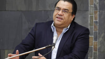 El ministro de Seguridad de Honduras, Arturo Corrales.