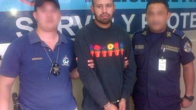 Norman Enrique López Santamaría tenía orden de captura por el delito de robo de vehículos.
