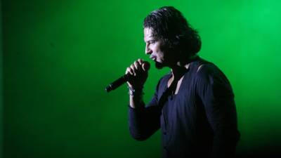El cantante guatemalteco Ricardo Arjona en su concierto realizado en el estadio Morazán, el 15 de diciembre de 2012.