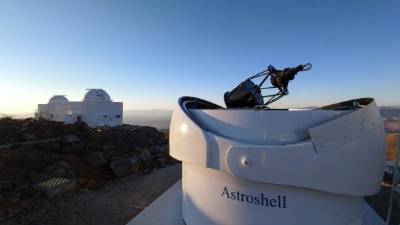 El Observatorio de La Silla ya probó el TBT2 y el banco de datos se espera que entre en funcionamiento rutinario a finales de este año. FOTO AFP