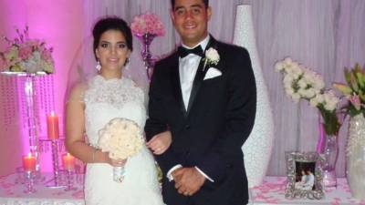 Los recién casados Stephanie Victoria Lama Handal y Marco Antonio Cerrato Wills.