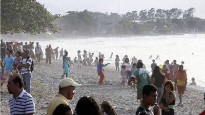 La masa fría afectará la región central, que corresponde a Francisco Morazán, El Paraíso, La Paz e Intibucá. Igualmente, se generarán algunas lluvias y chubascos leves, como el descenso de temperaturas, para algunas regiones en áreas altas y montañosas.
