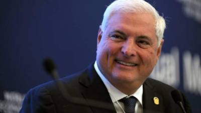 La Corte Suprema de Justicia de Panamá abrió ocho investigaciones contra Martinelli por espionaje, soborno, apropiación indebida de fondos públicos y abuso de poder.