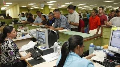 Solo van recaudados 45,460 millones de lempiras en impuestos y la meta es 69,000 millones.