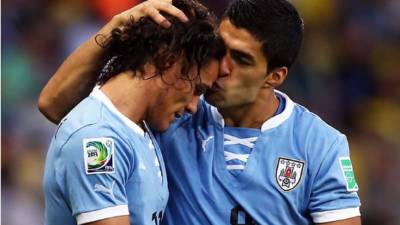 Cavani y Suárez son muy buenos amigos.