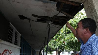 Las instalaciones del centro básico República de Cuba siguen sin reparación.