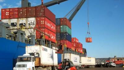 Envíos podrían descender con las nuevas normas, advierten expertos.