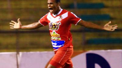 Rony Martínez podría convertirse en un nuevo legionario para Honduras.