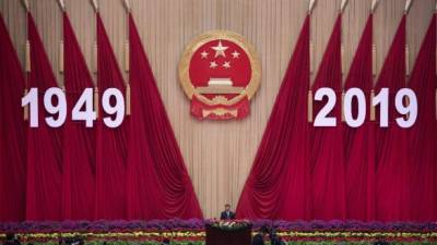 El presidente chino, Xi Jingping, presenta un discurso en las horas previas al aniversario de la República Popular, establecida el 1 de octubre de 1949.