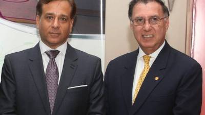 Los anfitriones Thierry de Pierrefeu y Álvaro Morales.