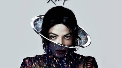 Michael Jackson se ha coronado número uno de las listas de álbumes más vendidos del Reino Unido.