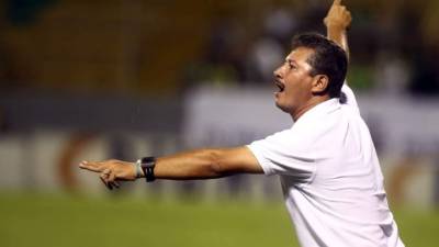 Mauro Reyes apenas sumó dos puntos de 12 con la Real Sociedad.