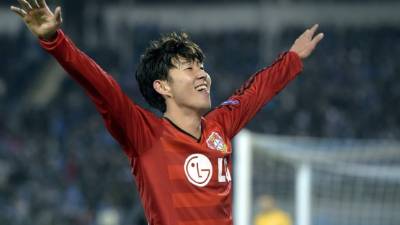 El coreano Son Heung-Min le dio la victoria al Bayer Leverkusen.