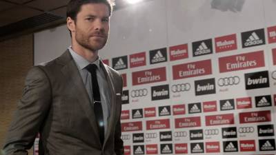 Xabi Alonso renovó su contrato con el Real Madrid hasta 2016.
