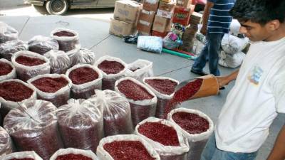 El alza en el precio de los frijoles es uno de los principales causantes de la inflación. (Foto: Archivo).