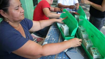 La próxima semana habrá brigadas, pero para la entrega de nuevas identidades, las que ya se llevaron a los centros de votación estarán en el RNP hasta segunda orden.