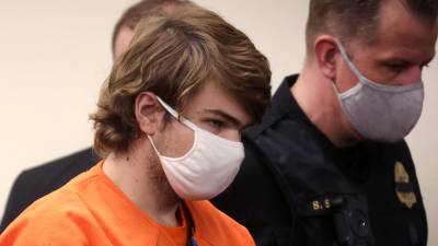 El adolescente Payton Gendron fue sentenciado a cadena perpetua por el asesinato de 10 personas afroamericanas en un supermercado de Nueva York.