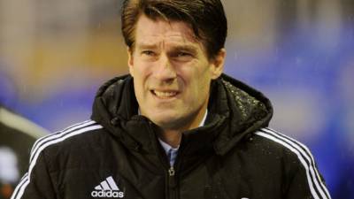 Michael Laudrup fue separado de la dirección técnica del Swansea City.