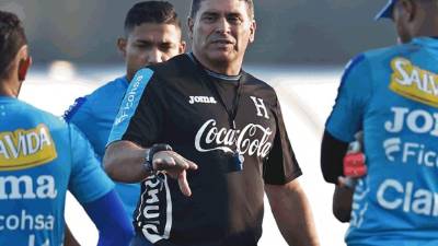 Suárez gana 600 mil dólares al año, según Forbes en México.