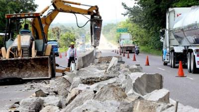 Los trabajos en los sitios donde estarán las casetas de peaje iniciaron en julio y se encuentran muy avanzados.