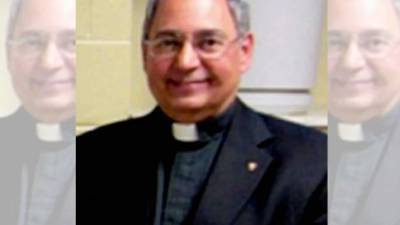 El sacerdote Joseph Maurizio Jr. es acusado de viajar a Honduras para abusar sexualmente de menores.
