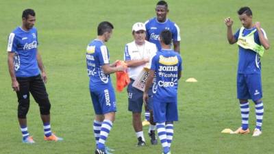 Jorge Luis Pinto ha comenzado a trabajar con la Selección Nacional de Honduras.
