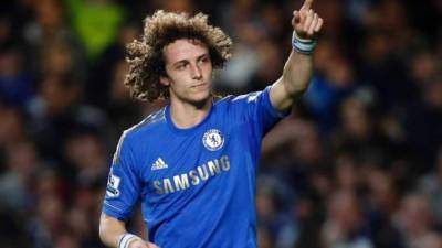 David Luiz dejaría el Chelsea al terminar su participación en Brasil 2014.