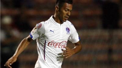 Bayron Méndez, fue titular contra el Seattle Sounders.