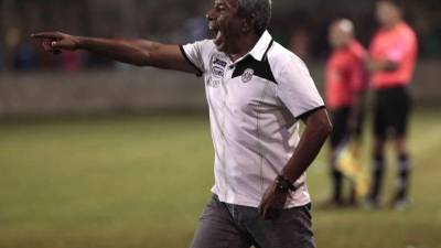 Héctor Castellón continuará al frente de Marathón, confirmó la directiva verde.