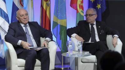 El español Josep Puxeu, que se identificó como miembro del Comité Económico Social Europeo (Cese) dijo estar preocupado por las negociaciones 'sin tener en cuenta la realidad y la opinión de los afectados'.