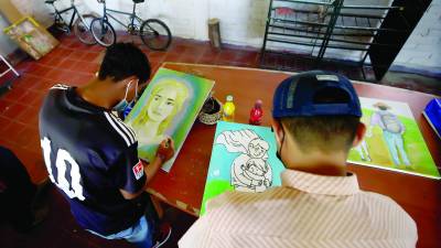 El programa formativo contará con clases de pintura para niños y jóvenes.