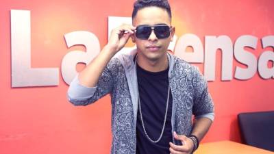 El cantante hondureño Maynor MC.