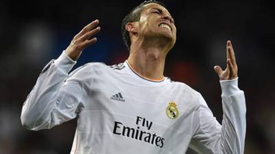 Cristiano Ronaldo se lamenta tras fallar una ocasión de gol ante el Bayern Múnich.