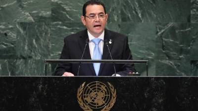 Jimmy Morales expulsó al jefe de la Cicig, Iván Velásquez, de Guatemala pese a un fallo judicial que permite su regreso./AFP.