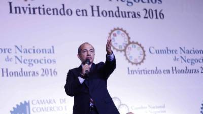 El expresidente de México, Felipe Calderón, disertó ante los empresarios.