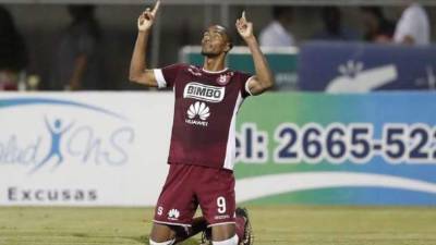 Jerry Bengtson anotó su cuarto tanto en Costa Rica.
