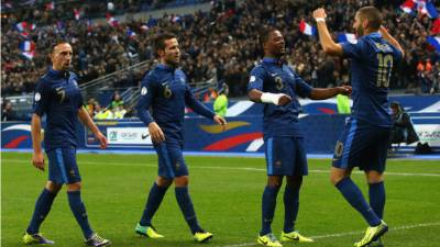 Franck Ribéry, Yohan Cabaye, Patrice Evra y Karim Benzema, entre los convocados.