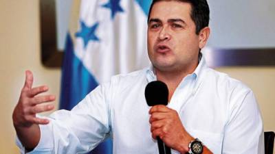 Presidente hondureño Juan Orlando Hernández denunció hoy que existen 'amenazas' contra el escudo aéreo, marítimo y aéreo del país. Foto Archivo