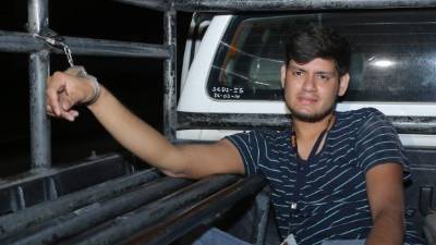 Adelmo Alfonso Galdámez (de 20 años) fue capturado en la 27 calle, sector la Unión.