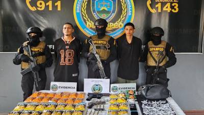 Rostros de los presuntos pandilleros detenidos este martes en La Lima, Cortés.